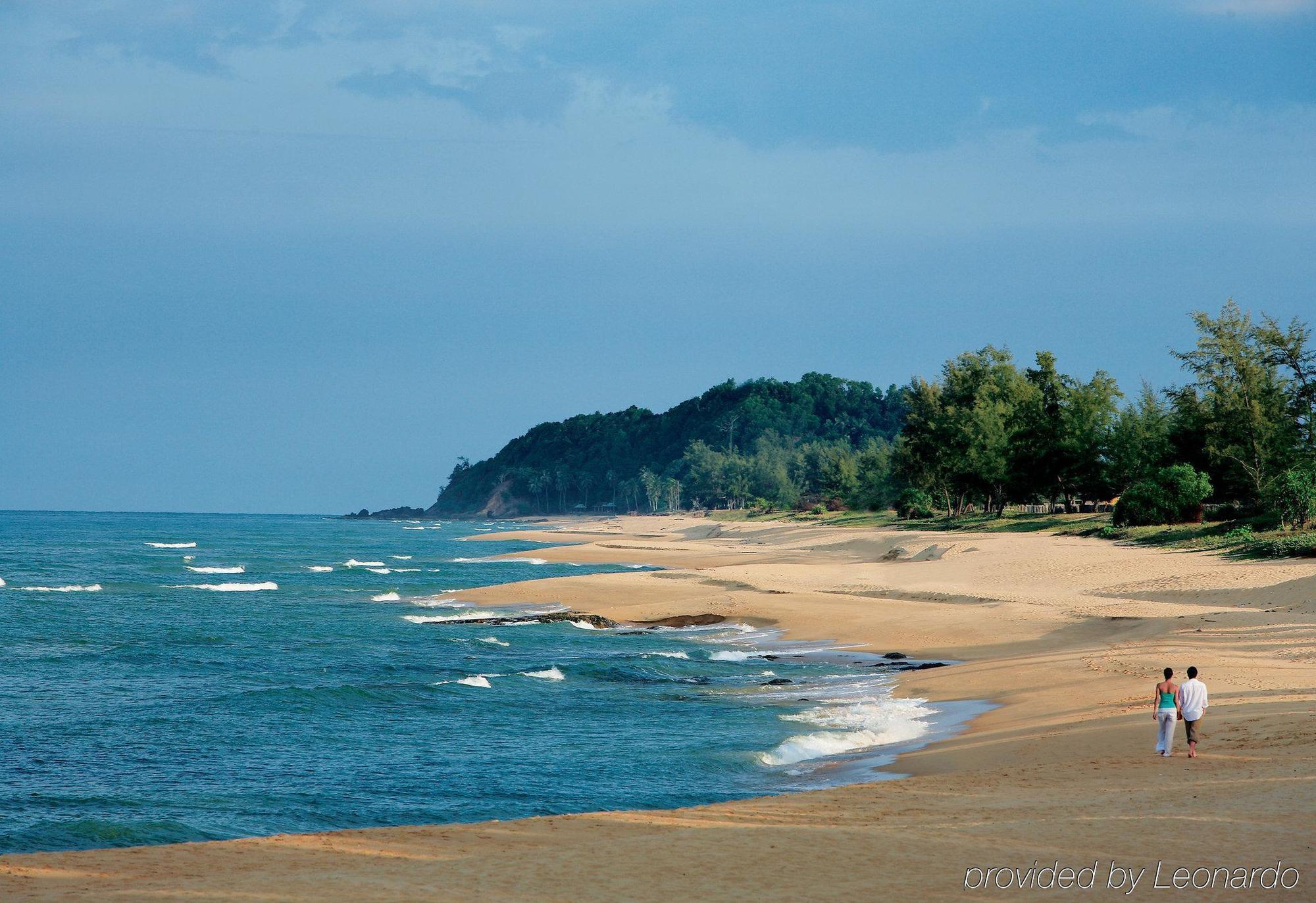 Tanjong Jara Resort, Terengganu - A Small Luxury Hotels Of The World Dungun Eksteriør bilde Beach at Port Burwell